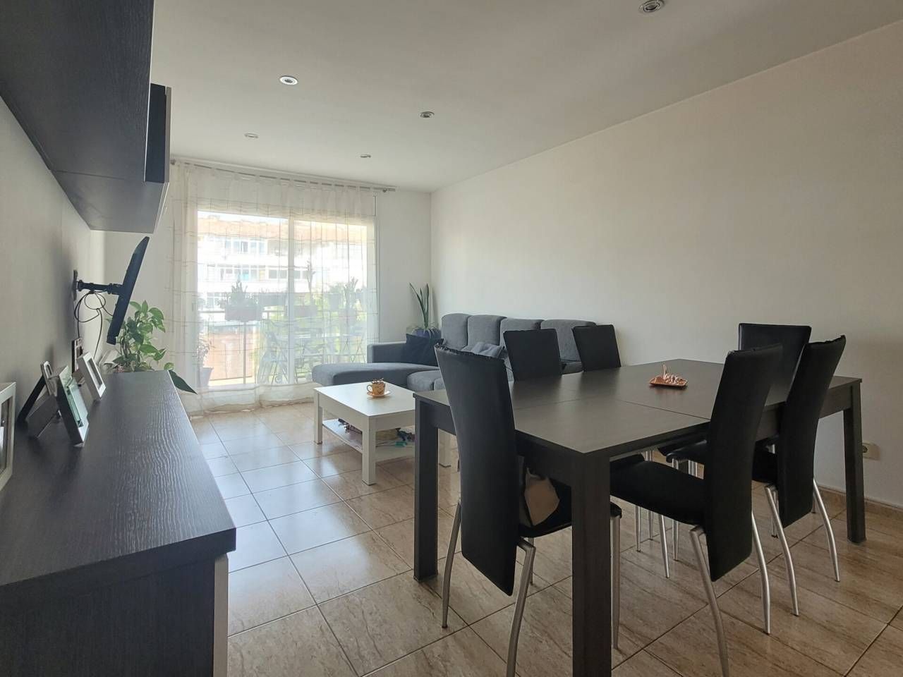Comedor de Piso en venta en Vic con Calefacción y Balcón