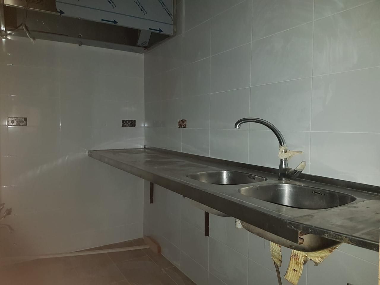 Kitchen of Premises for rent in Montornès del Vallès  with Air Conditioner