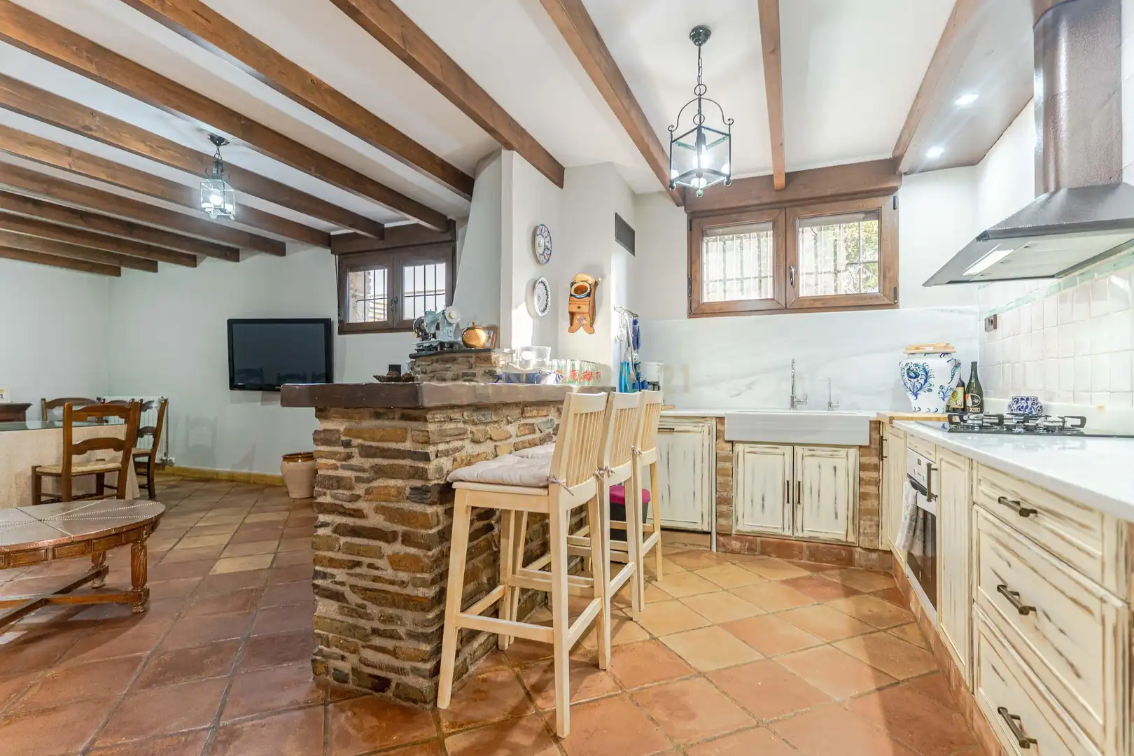 Cocina de Casa o chalet en venta en La Zubia con Aire acondicionado, Jardín privado y Trastero