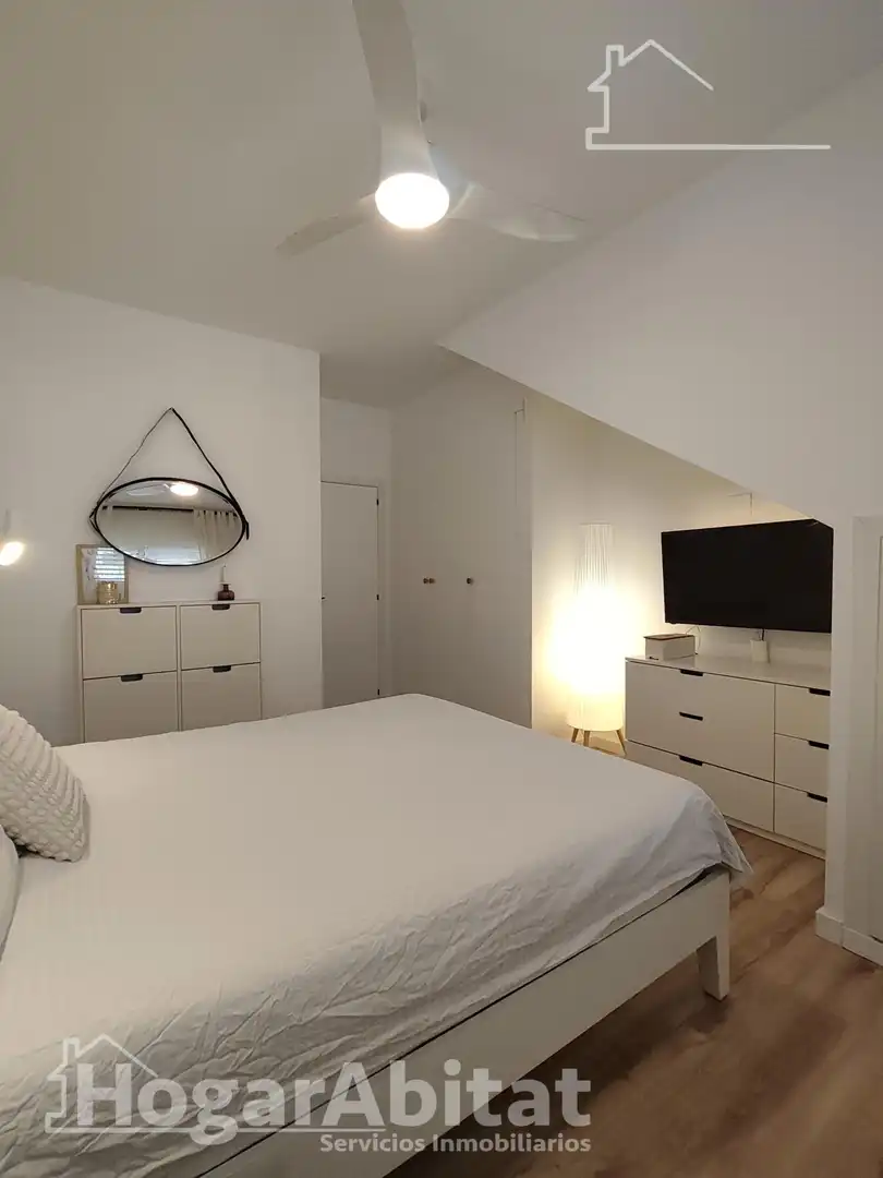 Habitación de Casa o chalet en venta en Torrent con Aire acondicionado, Calefacción y Jardín privado