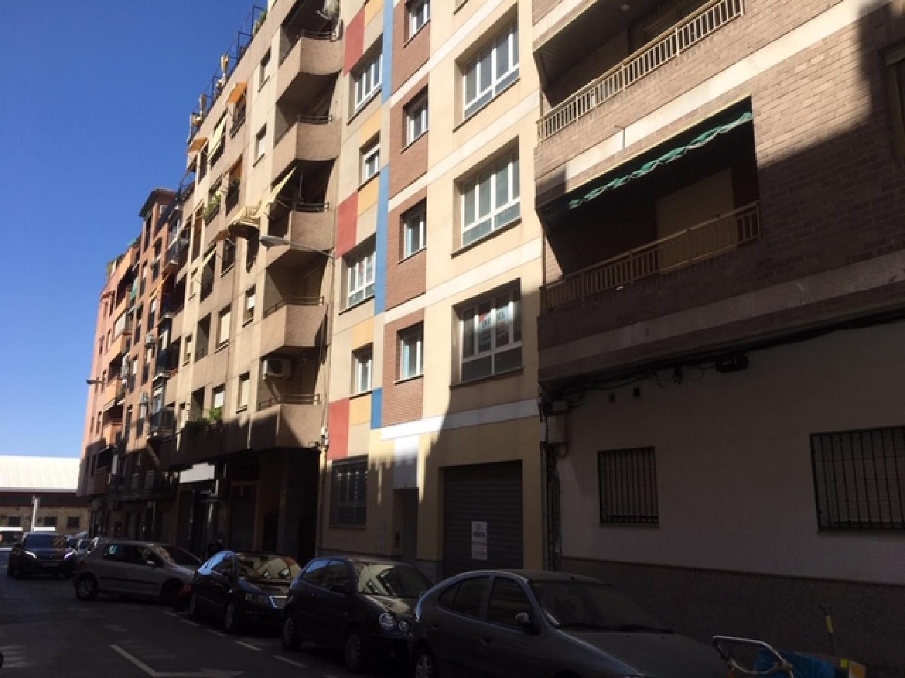 Local en venta en Camino de Ronda