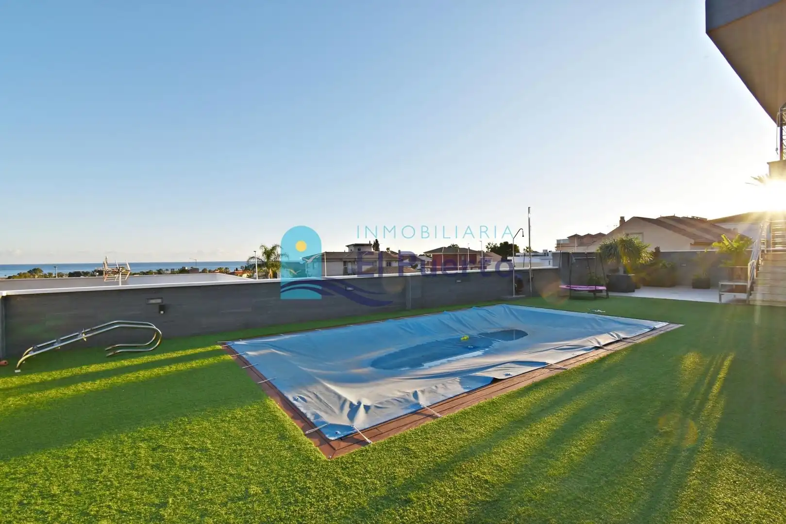 Piscina de Casa o xalet en venda en Mazarrón amb Aire condicionat, Calefacció i Jardí privat