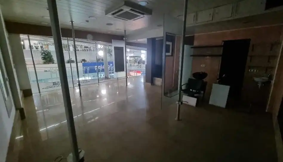 Local comercial en venta en Calle Calle Comunidad de Madrid 37, imagen 4