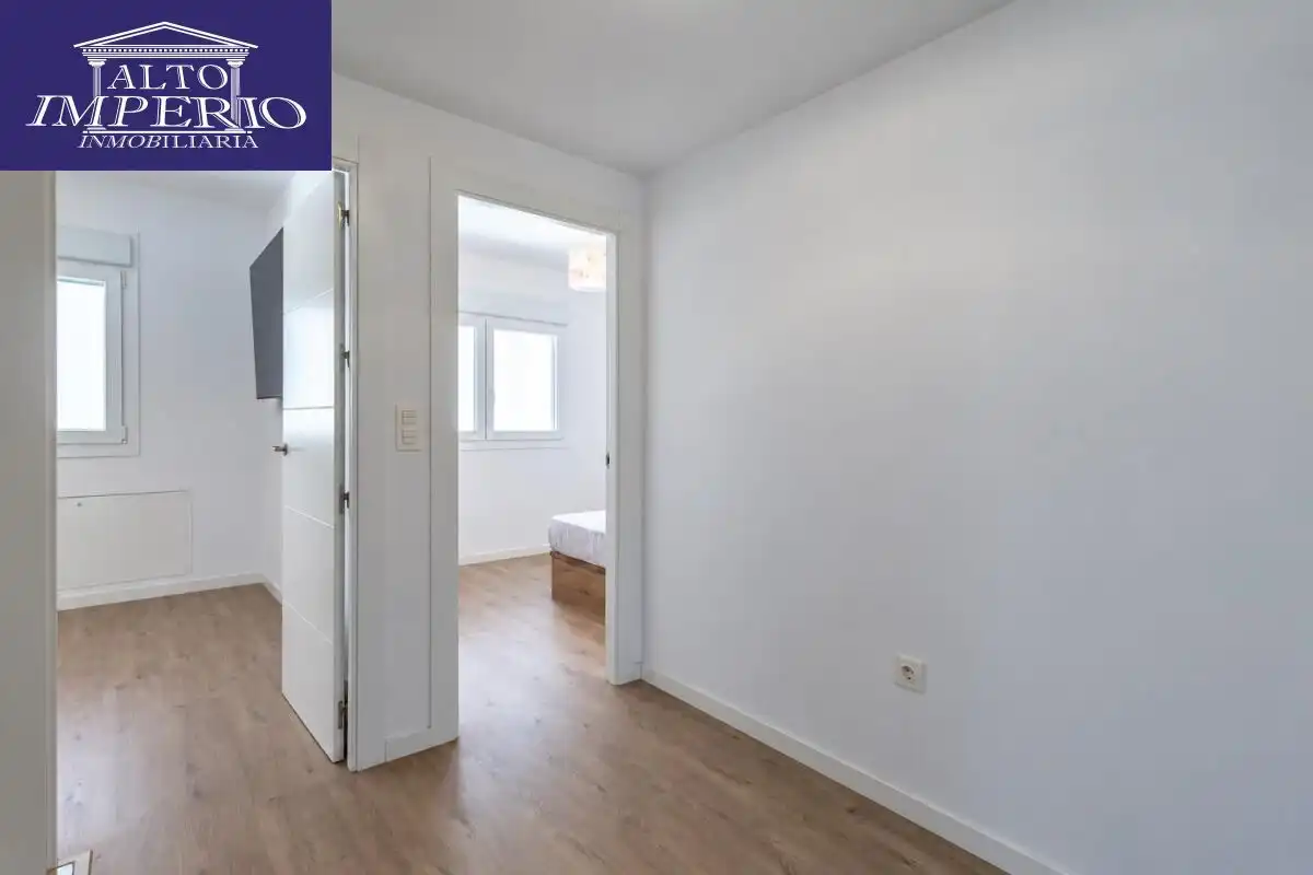Villa avec balcon à vendre à Calle Chimborazo 57, imagen 30