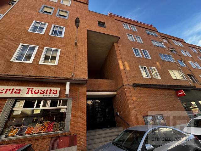 Piso en Alquiler en Calle Virgen De Las Angustias en San Antonio