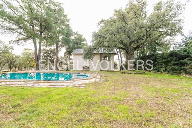 Casa-chalet en Alquiler en Calle de María Victoria en Hoyo de Manzanares