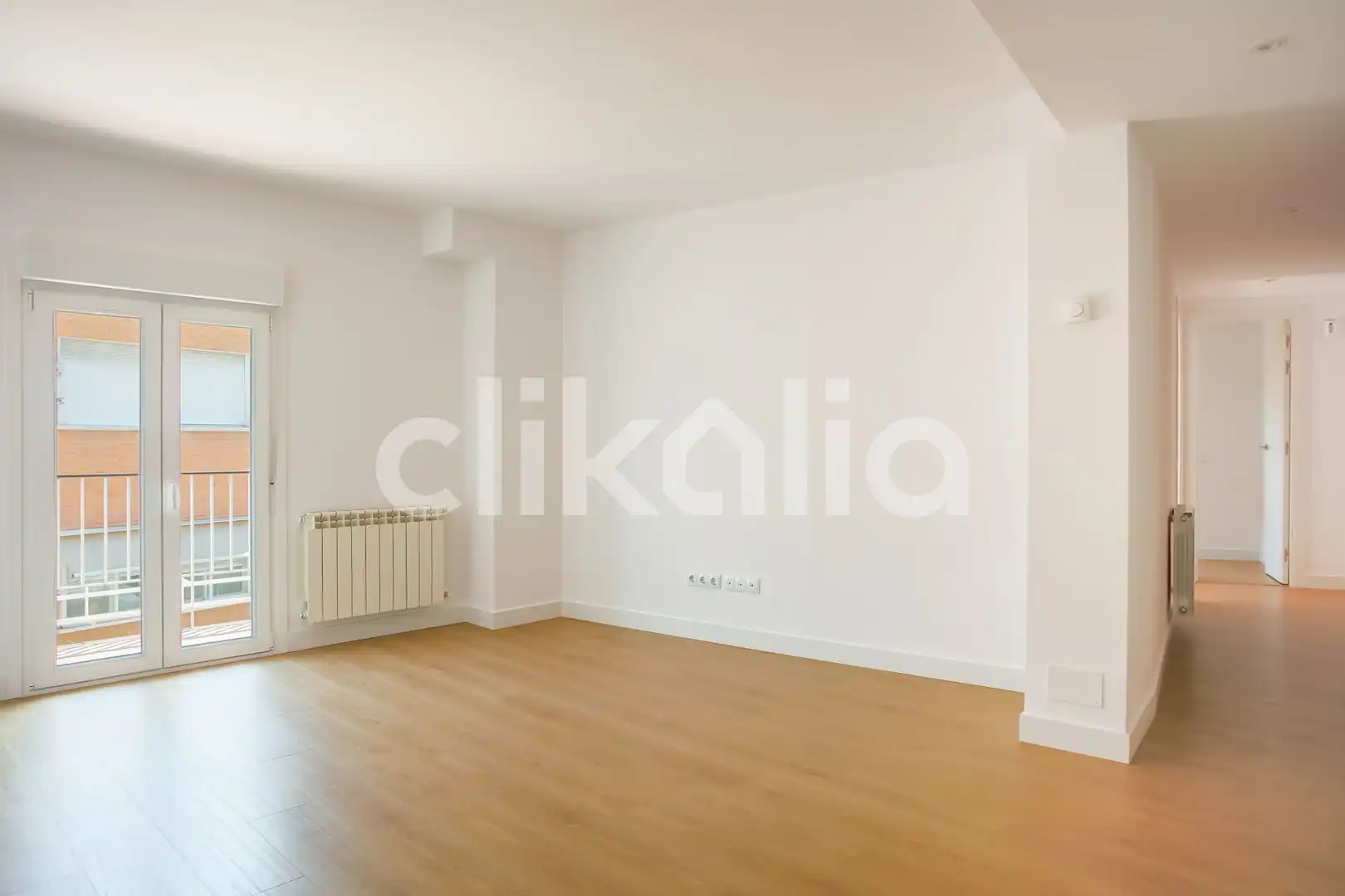 Living room of Flat for sale in Alcobendas  with Air Conditioner, Heating and Terrace