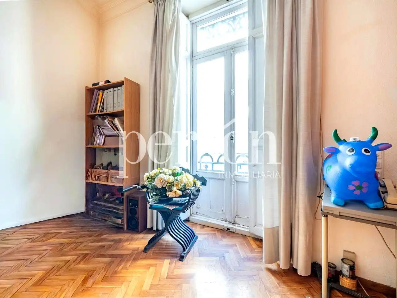 Flat with terrace for sale in calle d'Aparisi i Guijarro, imagen 10