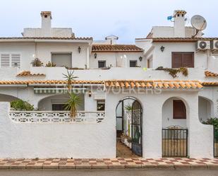 Vista exterior de Casa o xalet en venda en Benidoleig amb Terrassa