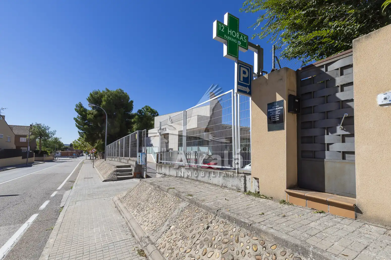 Parkplatz von Wohnung zum Verkauf in Villalbilla mit Klimaanlage, Heizung und Terrasse