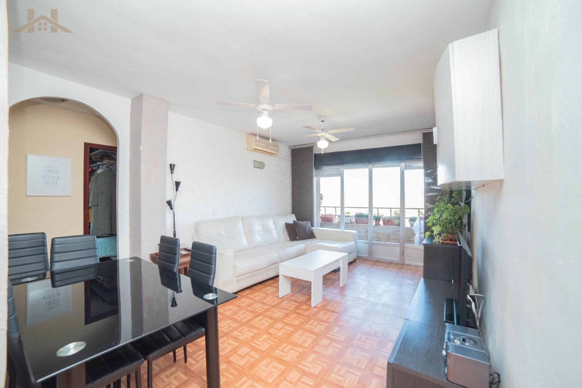 Sala d'estar de Pis en venda en Santa Cruz del Retamar amb Aire condicionat, Calefacció i Terrassa