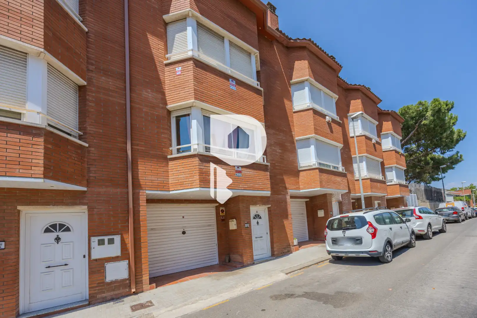 Vista exterior de Casa adosada en venta en Sant Vicenç Dels Horts con Aire acondicionado, Calefacción y Terraza