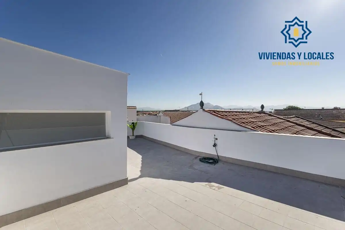 Terrassa de Casa adosada en venda en Chauchina amb Terrassa i Balcó