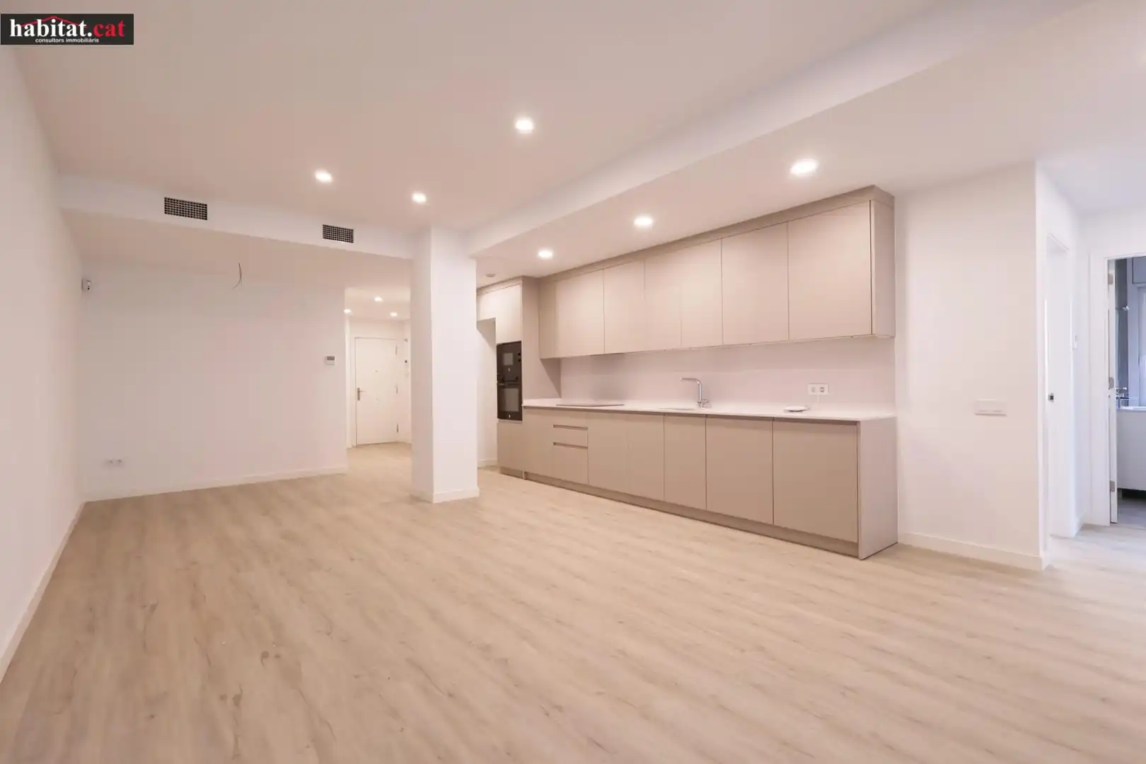 Flat with lift for sale in Centre Vila, imagen 8