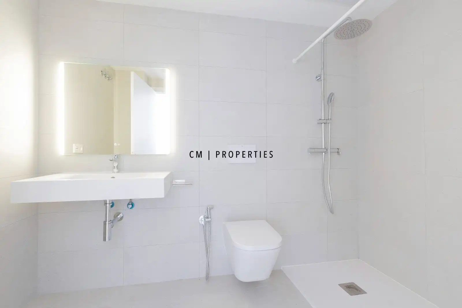 Baño de Ático de alquiler en Sagunto / Sagunt con Aire acondicionado, Calefacción y Parquet