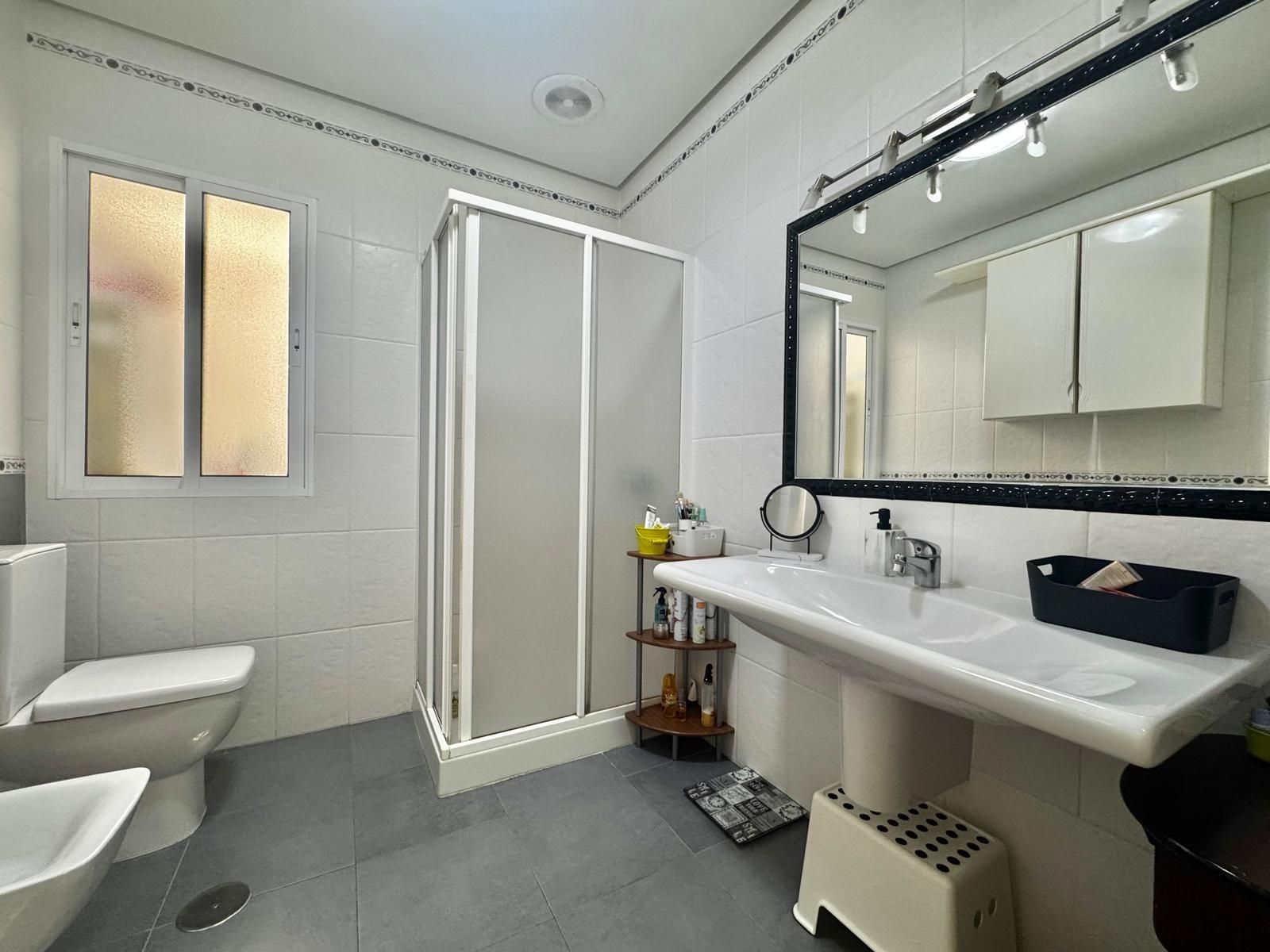 Bathroom of Flat for sale in Molina de Segura  with Parquet flooring