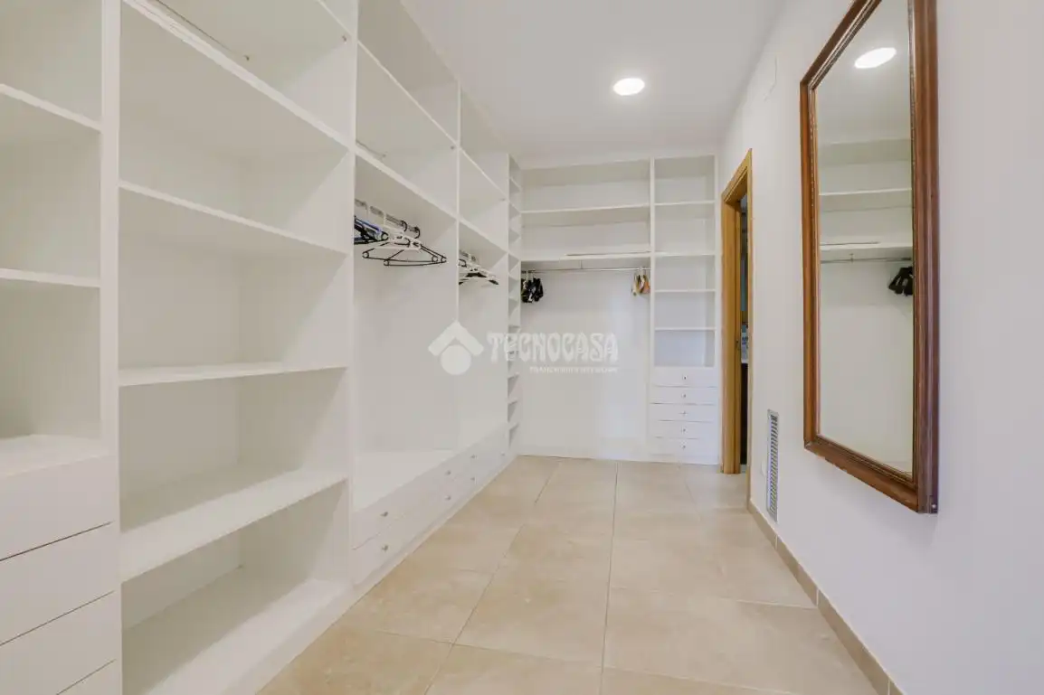 Piso con terraza en venta en Can Mas, imagen 18