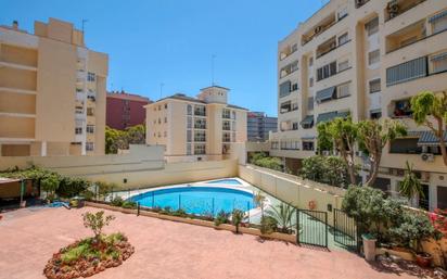 Piscina de Estudi en venda en Torremolinos amb Aire condicionat, Moblat i Piscina comunitària