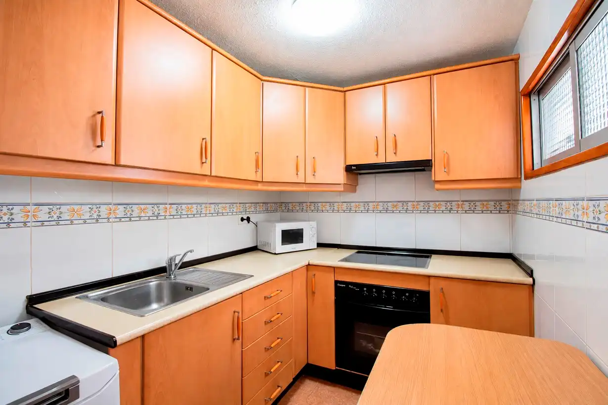 Cocina de Piso en venta en Madrid con Calefacción, Amueblado y Horno