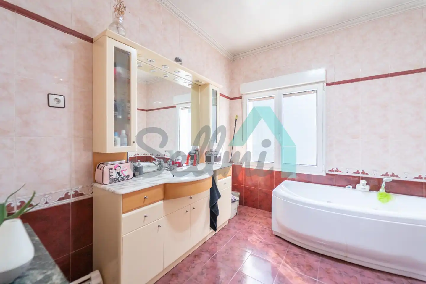 Badezimmer von Wohnung zum Verkauf in Oviedo  mit Heizung, Parkett und Terrasse