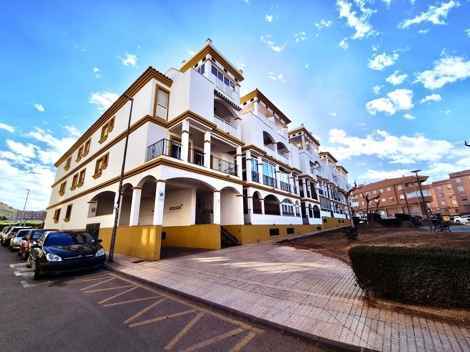 Außenansicht von Wohnung zum Verkauf in La Unión mit Klimaanlage, Möbliert und Balkon