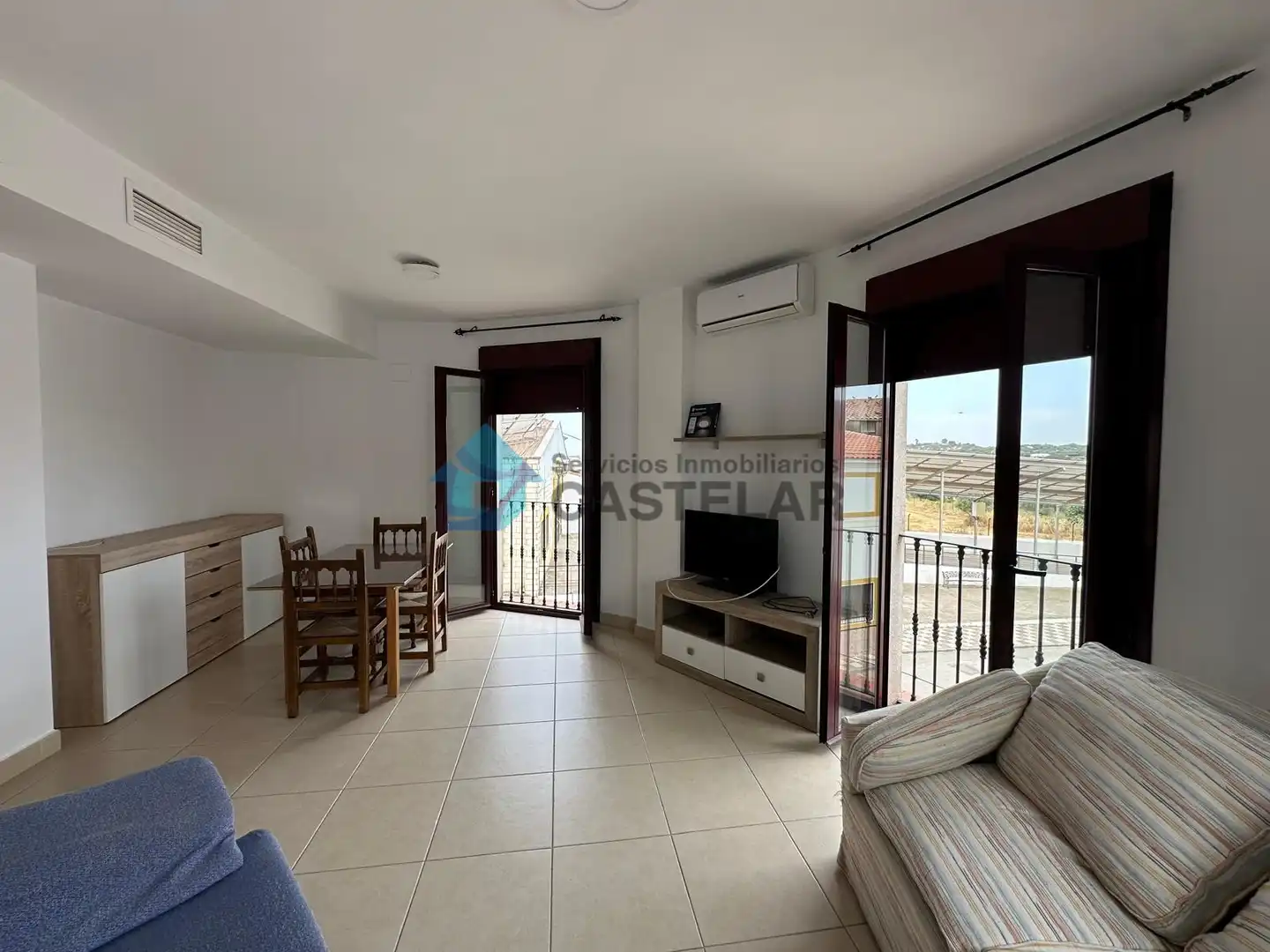 Wohnzimmer von Wohnung zum Verkauf in Oliva de la Frontera mit Möbliert