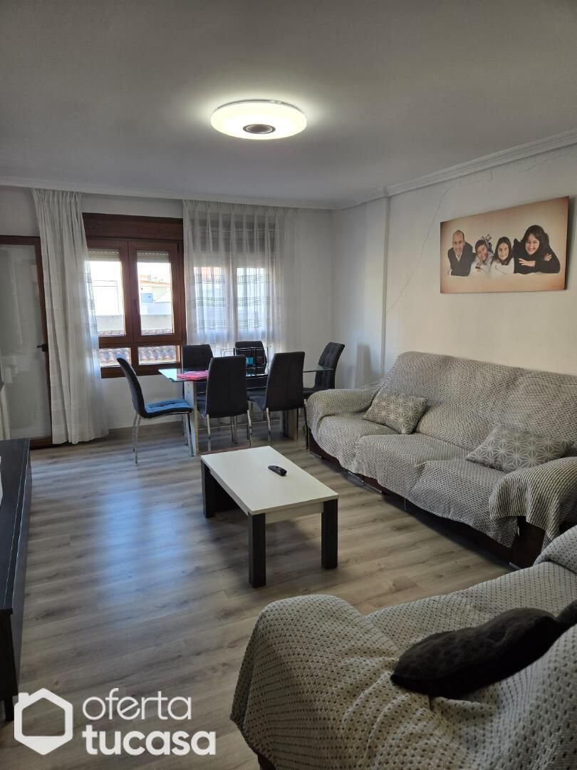 Living room of Flat for sale in Carcastillo  with Air Conditioner, Terrace and Furnished