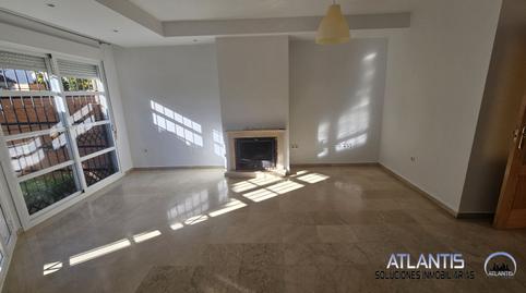 Photo 2 of Single-family semi-detached to rent in Dulce del Moral, Casco Antiguo, Sevilla