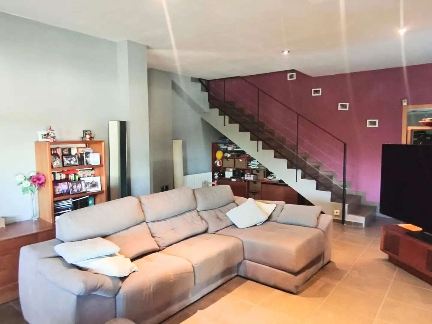 Sala d'estar de Casa o xalet en venda en Casar de Cáceres amb Terrassa i Piscina
