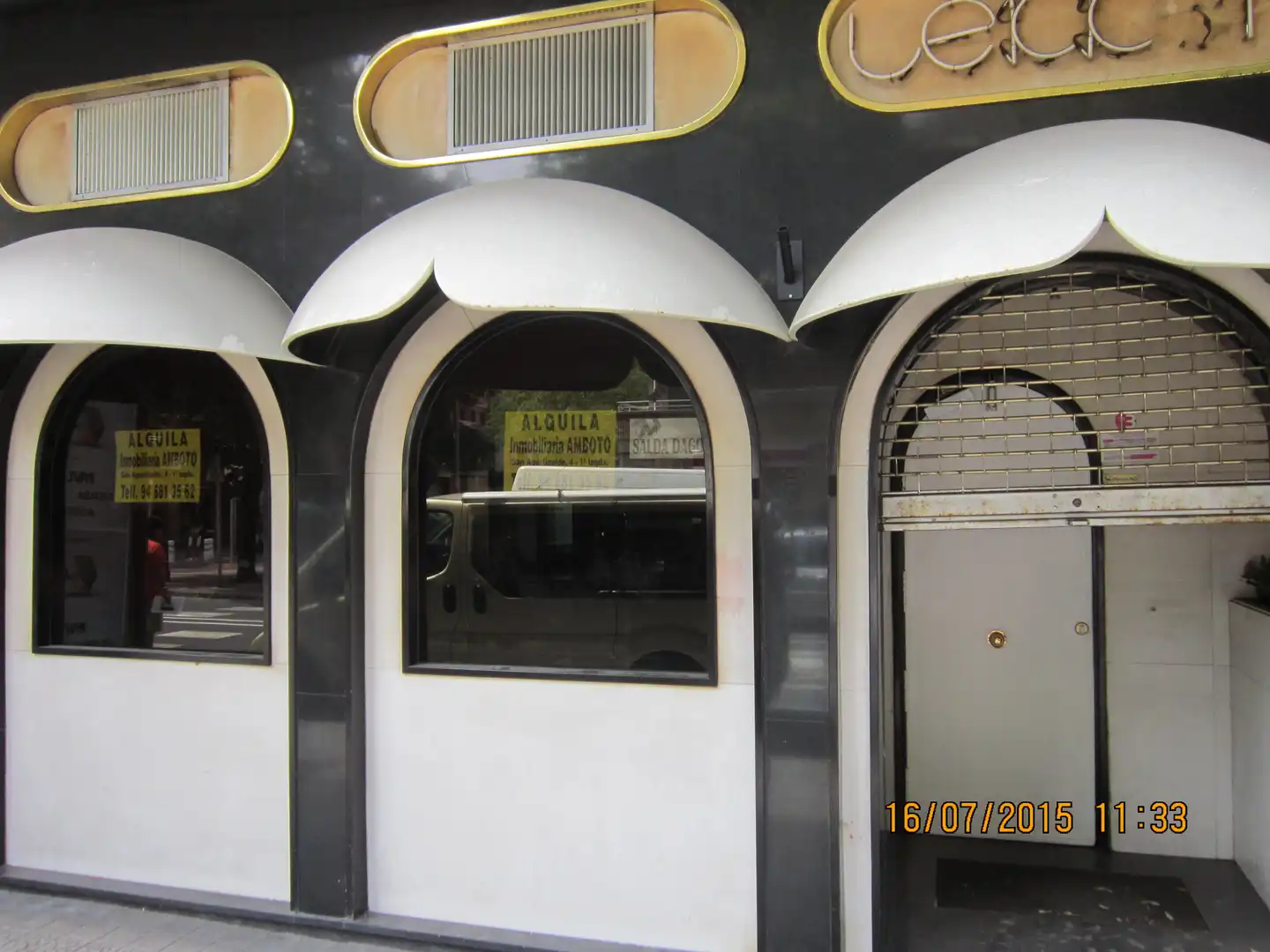 Local comercial de lloguer a Calle de Frai Juan Zumárraga 15