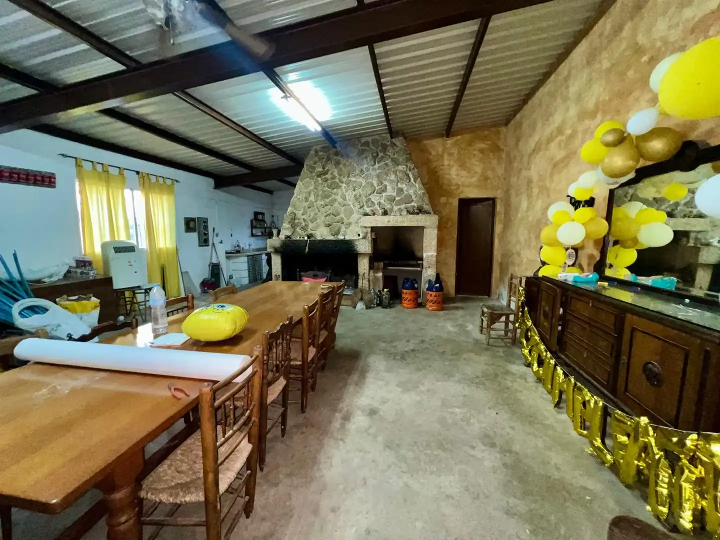 Finca rústica en venda a Yecla