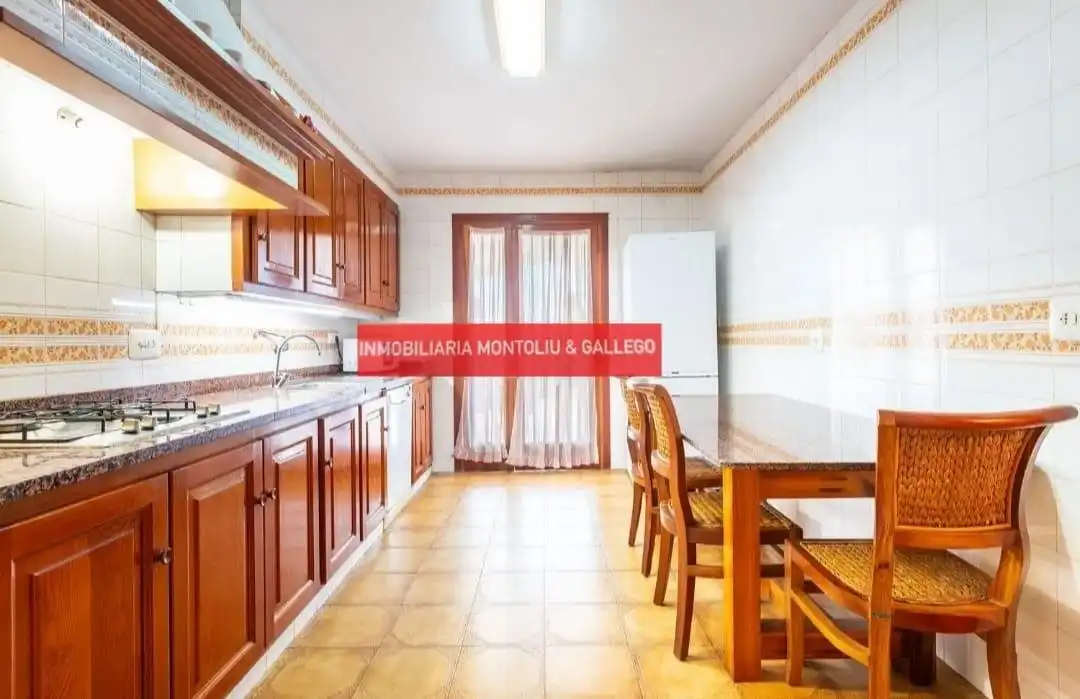 Cocina de Casa o chalet en venta en Castellón de la Plana / Castelló de la Plana con Jardín privado, Terraza y Piscina