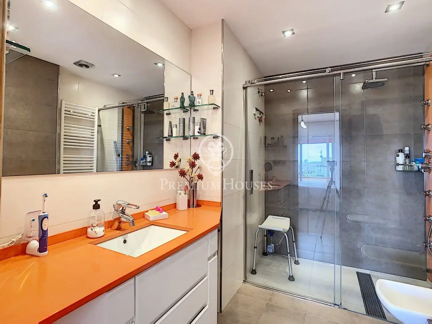 Baño de Casa o chalet en venta en Pineda de Mar con Aire acondicionado, Calefacción y Balcón