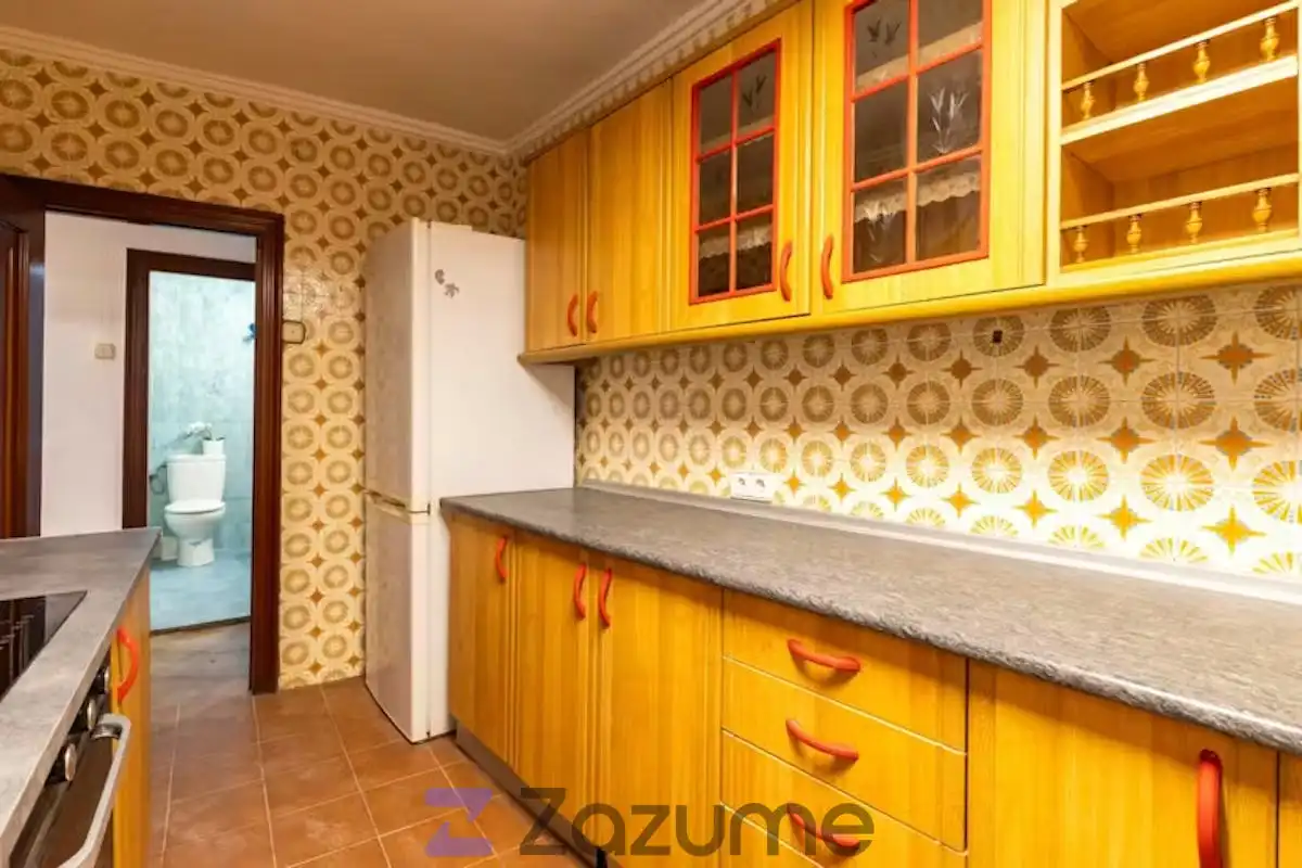 Cocina de Piso para compartir en Valencia con Calefacción, Amueblado y Horno