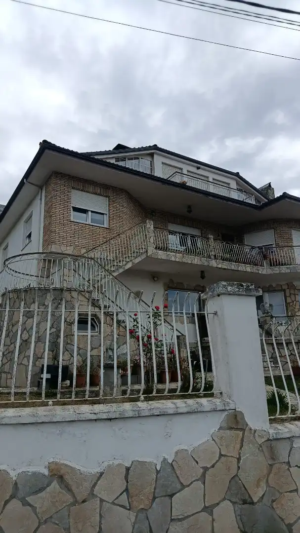 Casa amb terrassa en venda a Estrada Paraíso 1-3, imagen 2