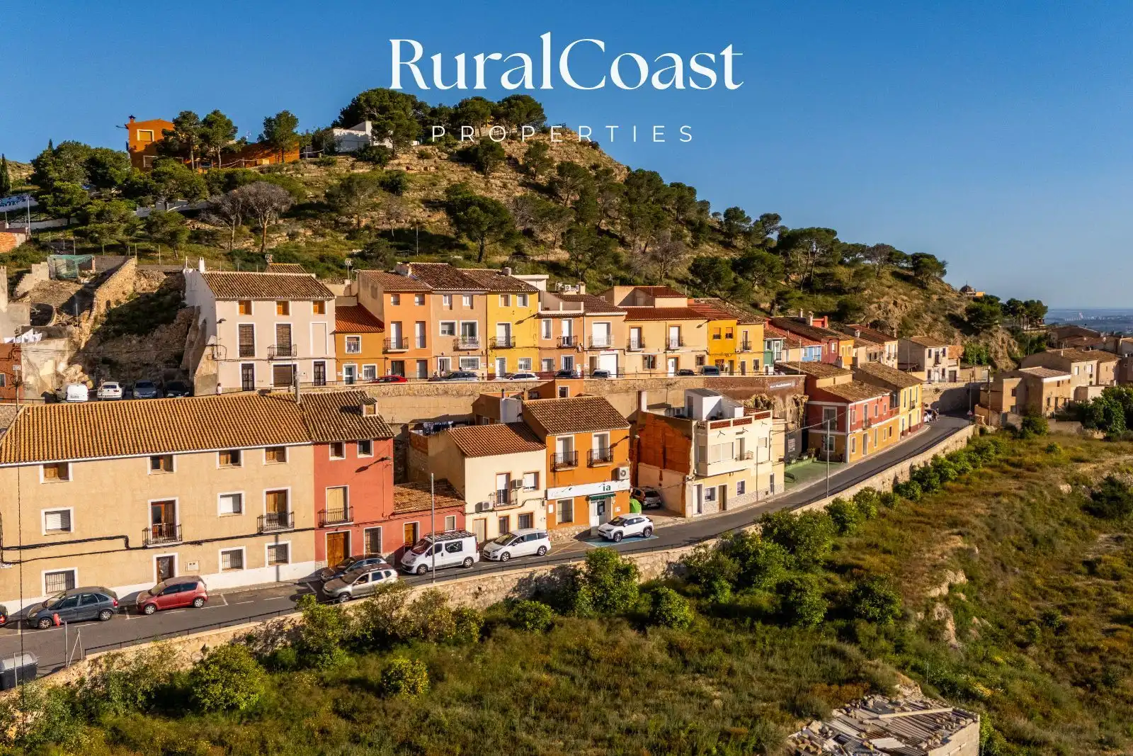 Vista exterior de Casa o xalet en venda en Busot amb Terrassa i Traster