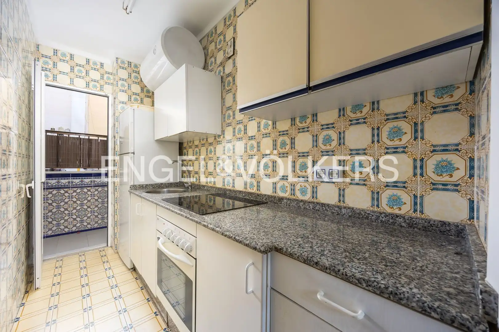 Cocina de Planta baja en venta en Chipiona con Calefacción y Terraza