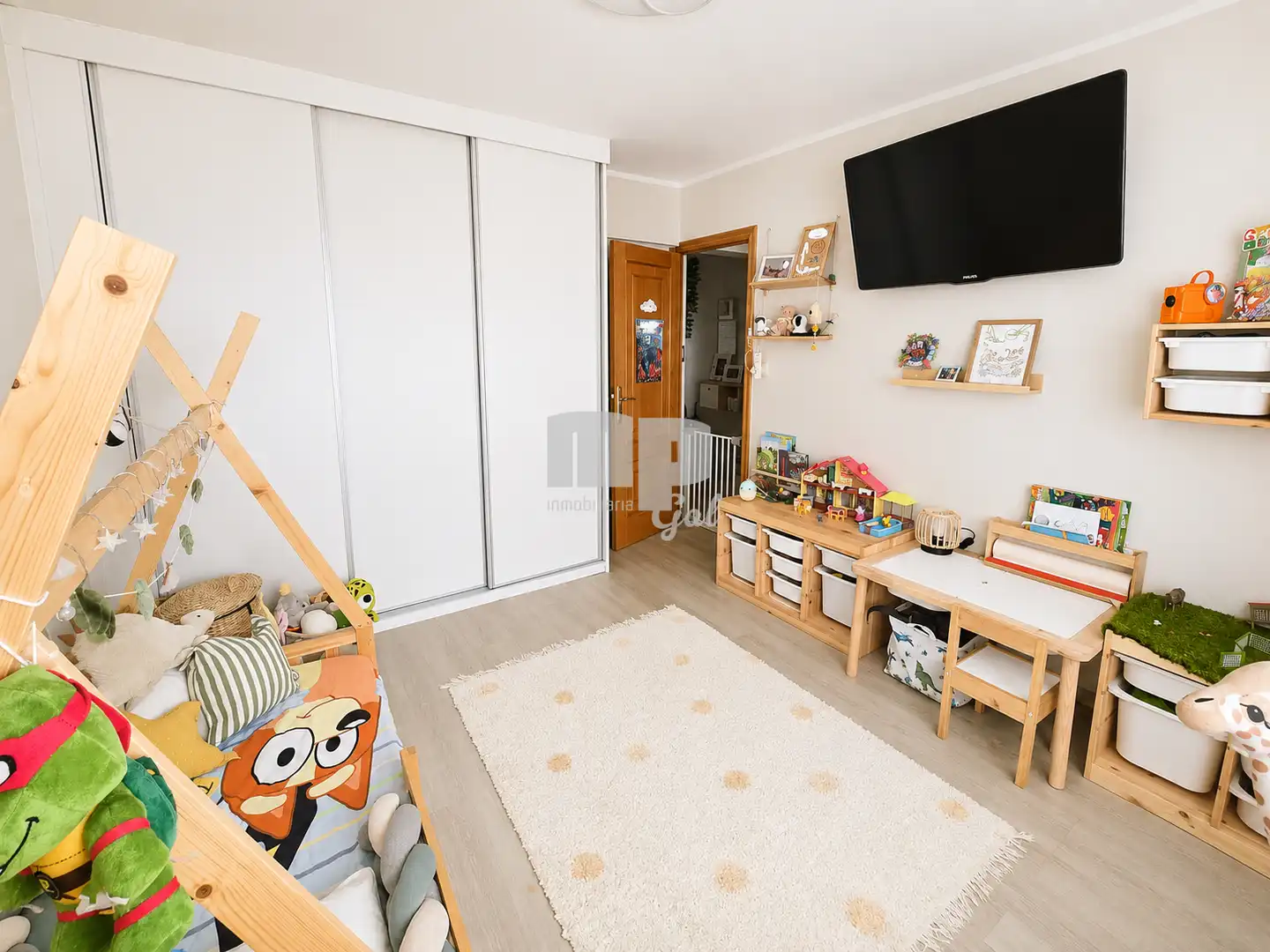 Bedroom of Flat for sale in Vigo   with Heating