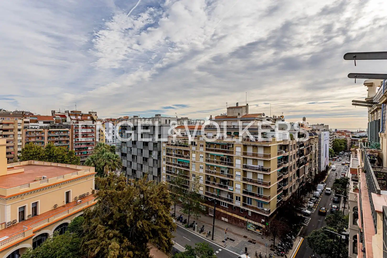 Vista exterior de Àtic en venda en Sarrià - Sant Gervasi