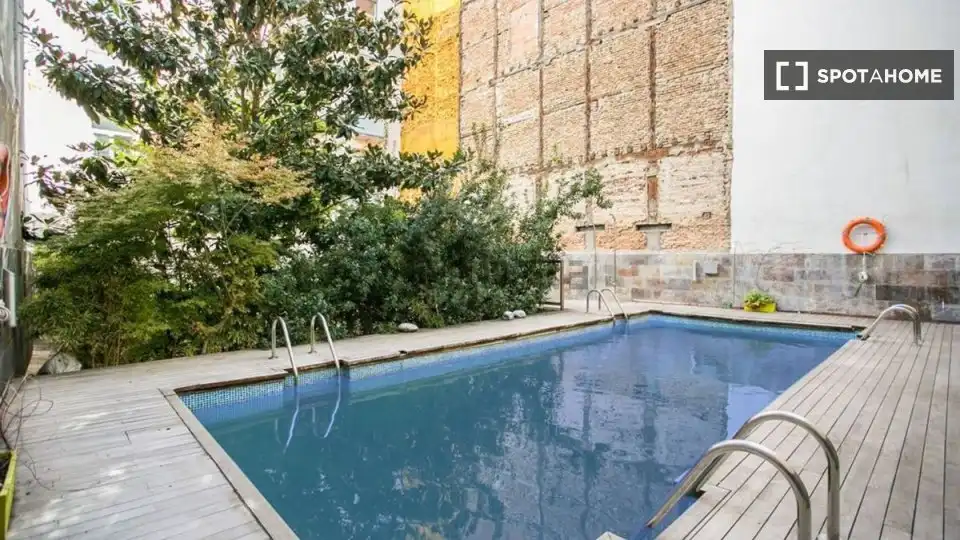 Piso de alquiler en Universidad - Malasaña