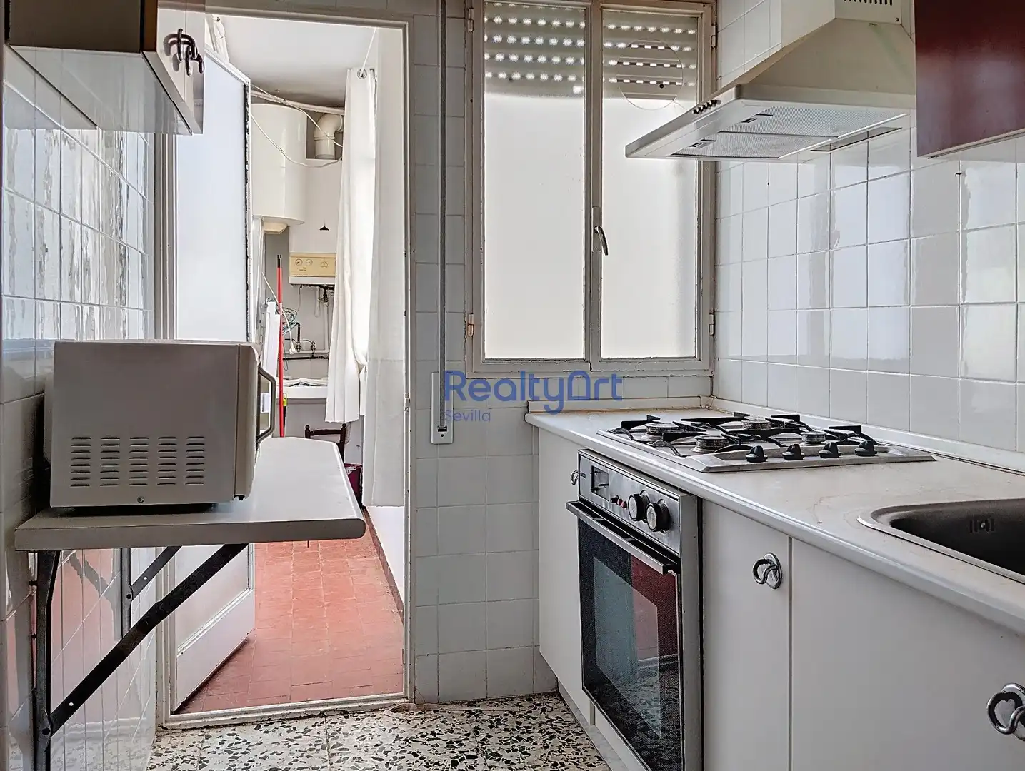 Kitchen of Flat for sale in Sevilla  with Air Conditioner