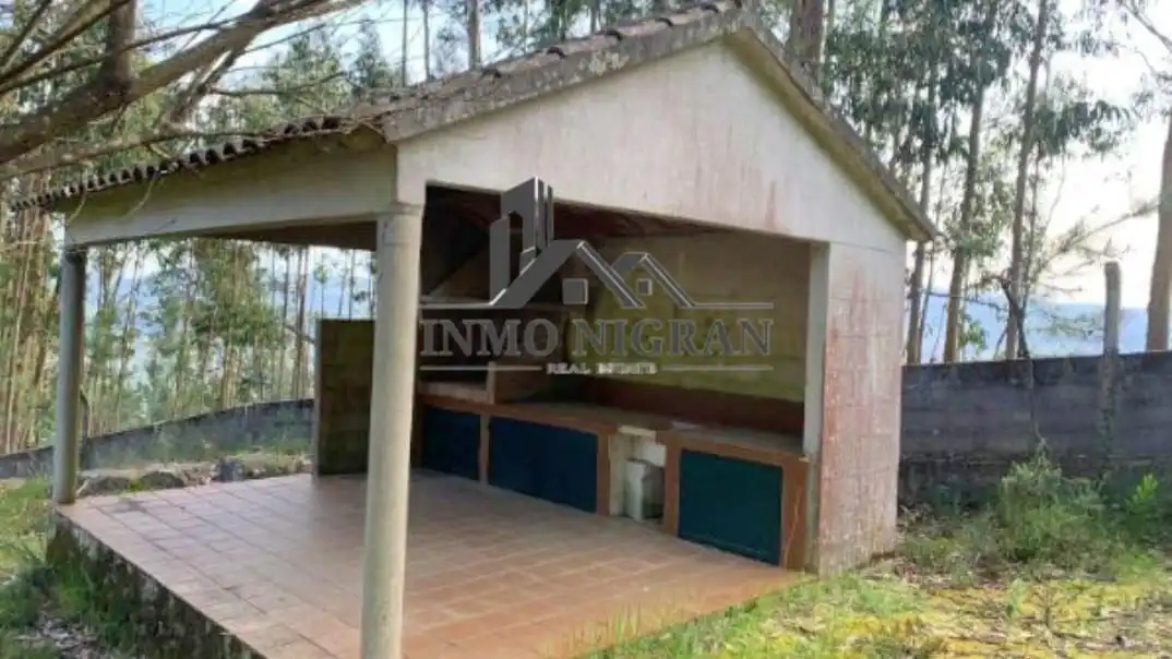 Lands and plots for sale in Santistas