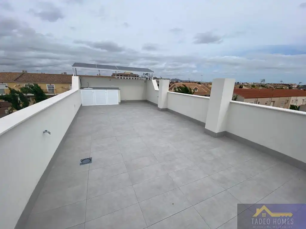 Terrassa de Casa o xalet en venda en Los Alcázares amb Aire condicionat, Calefacció i Terrassa
