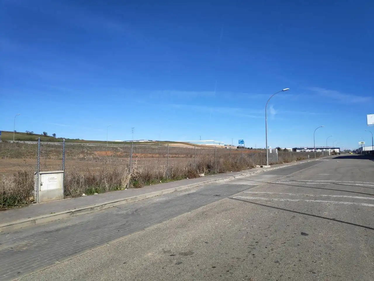 Terreny industrial en venda en Alovera