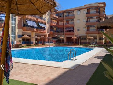 Pis amb piscina en venda a ANDALUCIA 92