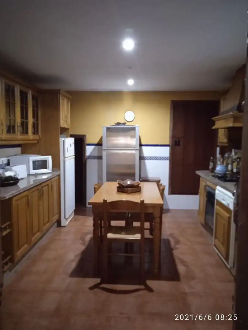 Cocina de Finca rústica en venta en Aracena con Aire acondicionado, Jardín privado y Parquet