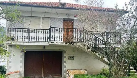 Vista exterior de Casa o xalet en venda en Escalante