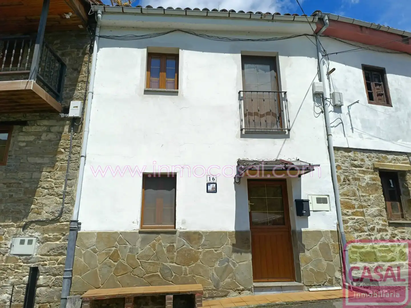 Casa en venta en Aller
