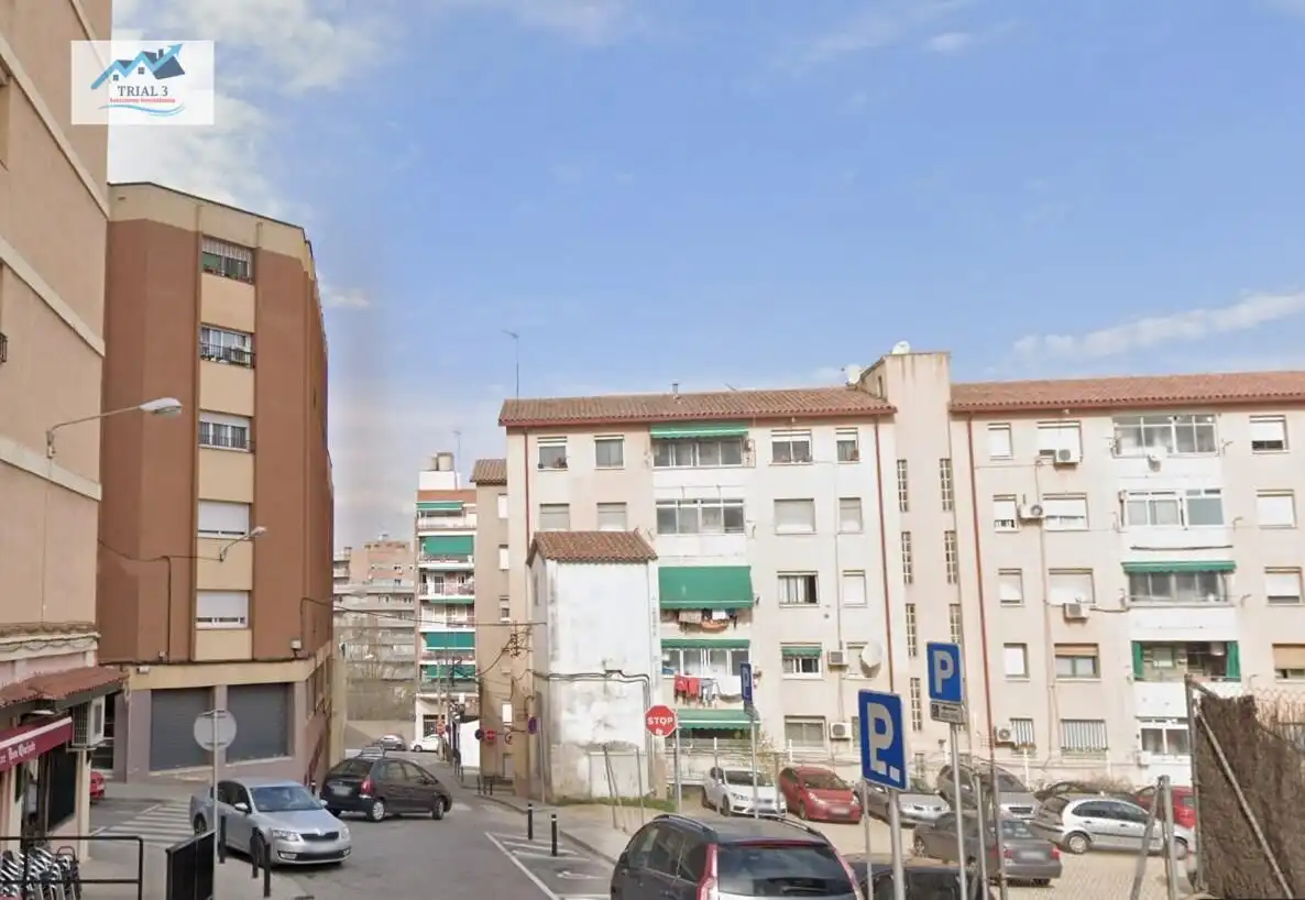 Vista exterior de Piso en venta en Rubí