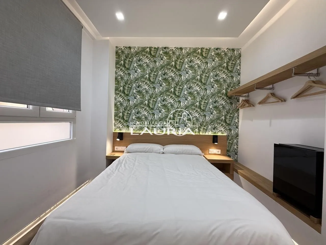 Bedroom of Flat for sale in  Valencia Capital  with Air Conditioner, Heating and Terrace